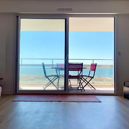 Large Direct Access To The