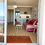 Large Direct Access To The Pornichet
