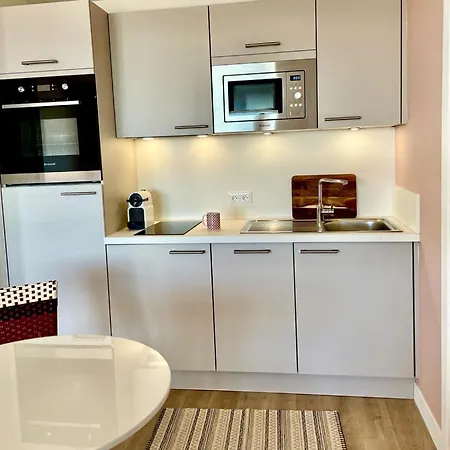 Large Direct Access To The * Pornichet