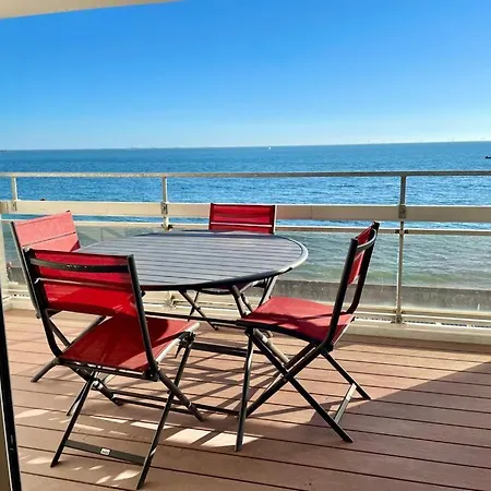 Large Direct Access To The Lägenhet Pornichet