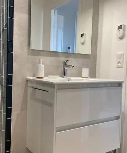 Large Direct Access To The * Pornichet